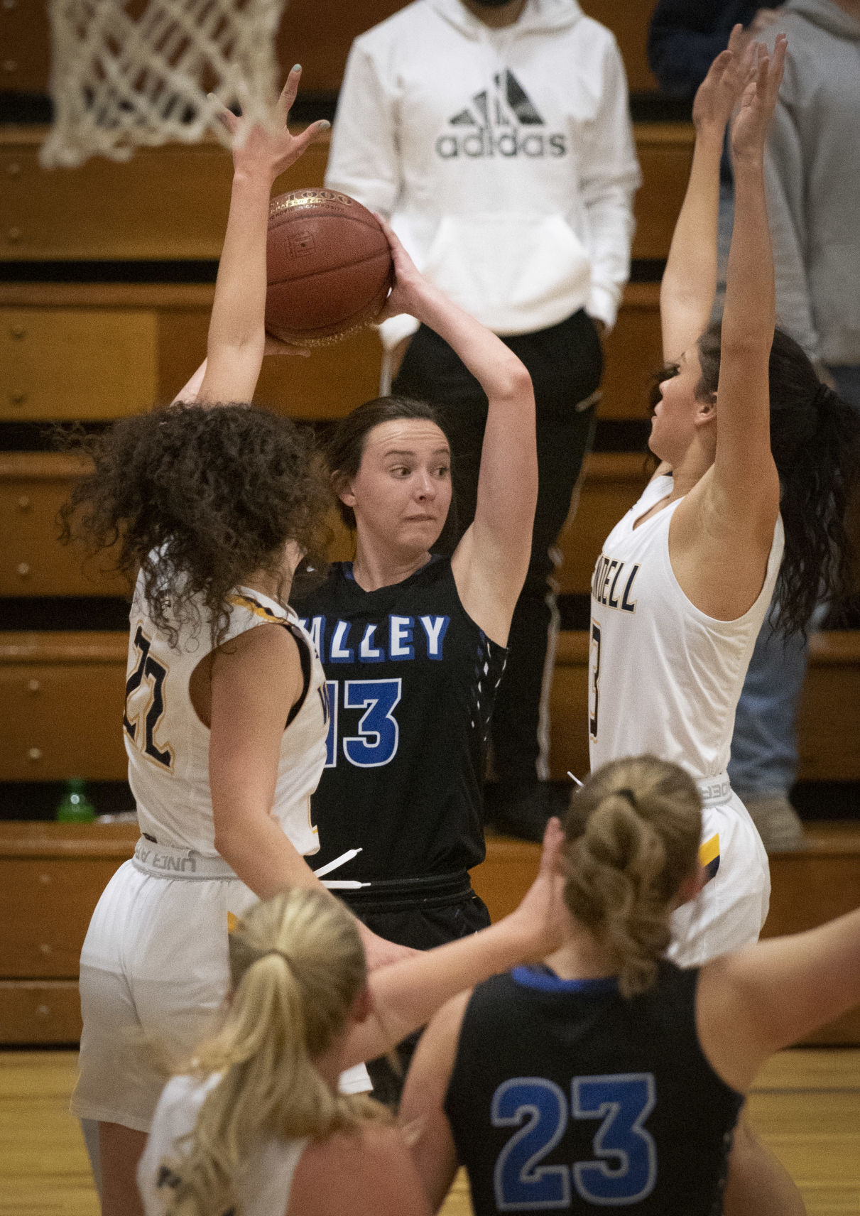 Girls basketball - Valley Vs. Wendell